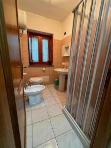Ванная комната в B&B alle Roverelle