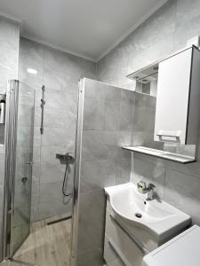 Koupelna v ubytování APARTMENT ANA 4+2 + 37 fotografií