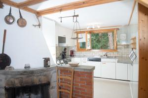 Kuchyň nebo kuchyňský kout v ubytování 5 room house Joch Churwalden- Lenzerheide + 20 fotografií