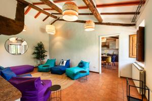 Posezení v ubytování Selvuccia Lodge - Ostello Agricolo