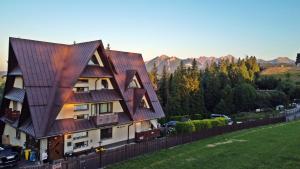 Výhľad na hory alebo výhľad na hory priamo z apartmánu