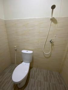 Ванная комната в NaJa Homestay