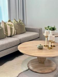 Fotografie z fotogalerie ubytování Delightful Staycation in Masdar v destinaci Al Qurayyah + 14 fotografií