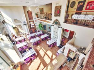 an overhead view of a restaurant with tables and chairs at Orient Mintur Hotel in Istanbul