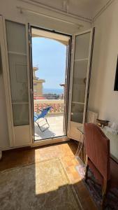 Nespecifikovaný výhled na moře nebo výhled na moře při pohledu z apartmánu + 2 fotografie