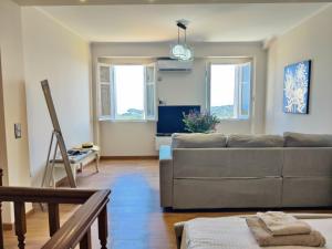 Predel za sedenje v nastanitvi Corfu sea view house - Live in Corfu like a local!