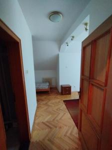 Postel nebo postele na pokoji v ubytování VILA MARKO