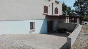 The building in which the holiday home is located