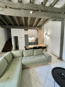 Posedenie v ubytovaní Atypique - Centre historique - Appartement 2 chambres