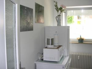 Η κουζίνα ή μικρή κουζίνα στο ZV-Scholtz Burghausen, Regerstr.37 P7-5