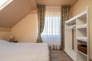 Ένα ή περισσότερα κρεβάτια σε δωμάτιο στο Kuren Hostel