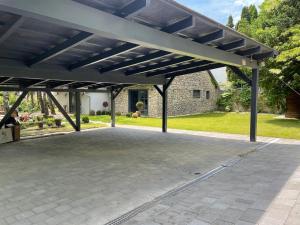 Fotografia z galérie ubytovania Villa Szigliget v destinácii Szigliget