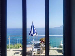 Gambar di galeri bagi Appartamenti La Terrazza sulle Ghiaie - Goelba di Portoferraio
