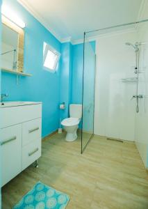 Koupelna v ubytování Casa Mavi + 35 fotografií