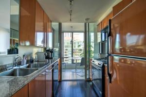 Gallery image of LuxeStay in Vancouver