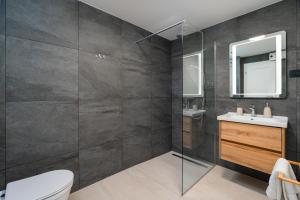 Ένα μπάνιο στο Kuća za odmor Belota Pag