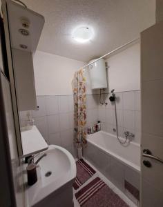 Koupelna v ubytování Stan na dan Bosanska Krupa