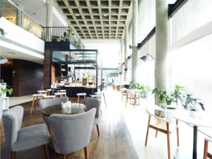 Restaurace v ubytování Morrissey Hotel