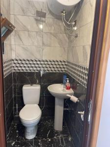 natyra balcony tesisinde bir banyo