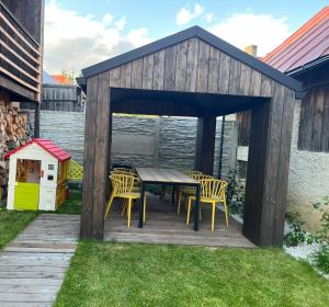 Zahrada ubytování CHALET COBURG