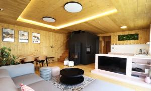 Kuchyň nebo kuchyňský kout v ubytování CHALET COBURG
