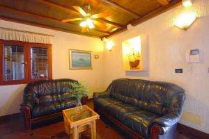 Posezení v ubytování Holiday Home Olea - Sun, Sea, Sport & Comfort