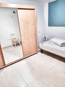Spacious 4 Bedroom in a Quiet Area in Tel Aviv