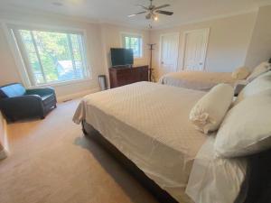 Foto dalla galleria di Green Leaf Home Stay a West Kelowna