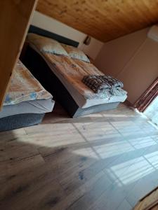 Kuchyňa alebo kuchynka v ubytovaní Alinka Apartmanház