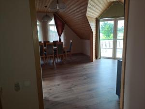 Fotografia z galérie ubytovania Alinka Apartmanház v destinácii Balatonlelle