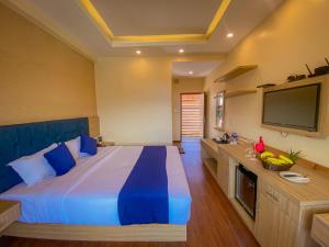 Majestic Lake Front Hotel & Suites 객실 침대