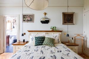 Krevet ili kreveti u jedinici u okviru objekta Victoria Design Stays - Premium Apartment Ohrada