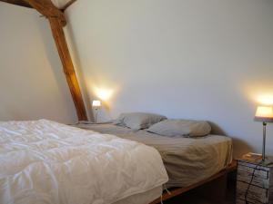 Postel nebo postele na pokoji v ubytování Attractive Holiday Home in Marche-en-Famenne with Garden