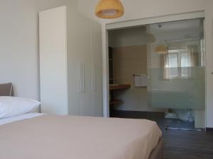 Postel nebo postele na pokoji v ubytování Apartment on Dugi Otok near Sakarun Beach