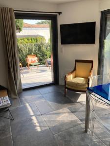 Posezení v ubytování Maison à Pornichet