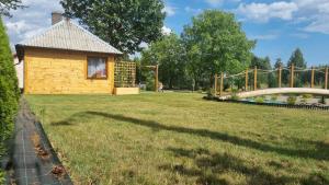 Vonkajšia záhrada v ubytovaní Woodland - Apartments & SPA Łagów