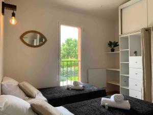 Imagen de la galería de Plage à pied : Mini villa Saint-Cyprien, en Lecci