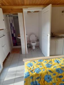 Ένα μπάνιο στο Le Vintage