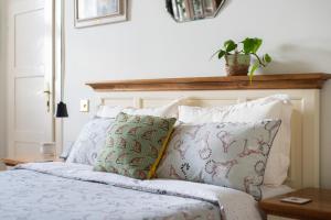 Krevet ili kreveti u jedinici u okviru objekta Victoria Design Stays - Premium Apartment Ohrada