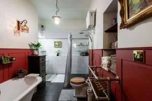 Kupatilo u objektu Victoria Design Stays - Premium Apartment Ohrada