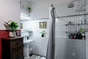 Kupatilo u objektu Victoria Design Stays - Premium Apartment Ohrada