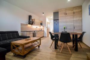 Posezení v ubytování Apartmány Hrušky - wellness