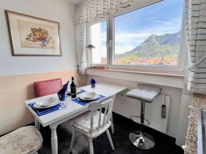 En generel udsigt til bjerge eller udsigt til bjerge taget fra lejligheden