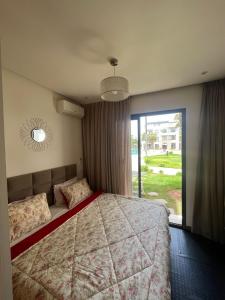 Postel nebo postele na pokoji v ubytování Luxuary appartment in Agadir Bay