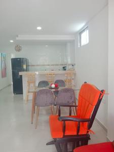 Kuchyň nebo kuchyňský kout v ubytování Apartamento turistico Mariangel
