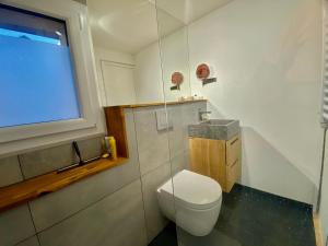Gallery image of Grand studio classé 4 étoiles avec jardin et garage vélo, moto in Briançon +9 photos