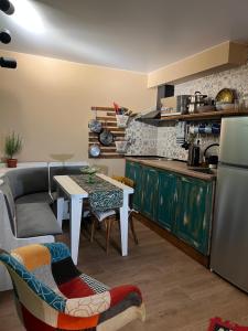 Köök või kööginurk majutusasutuses Hostel Nomad