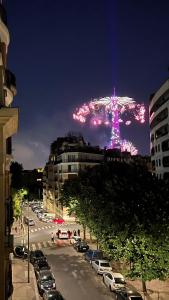 Nuotrauka iš apgyvendinimo įstaigos Cosy appartement avec vue Tour Eiffel Paryžiuje galerijos