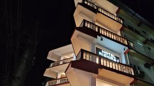 מרפסת או טרסה ב-Hotel Rishiraj