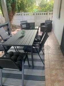 Patio nebo venkovní prostory v ubytování Appartamento Mattia + 9 fotografií